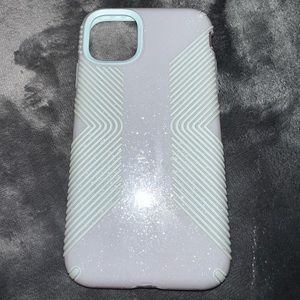 Speck iPhone 11 case